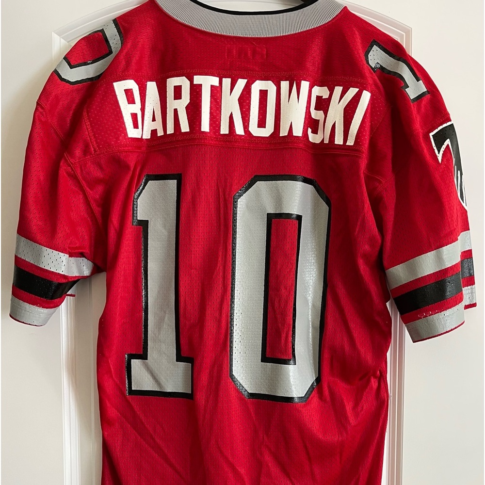 Mitchell & Ness Red Throwback Jersey